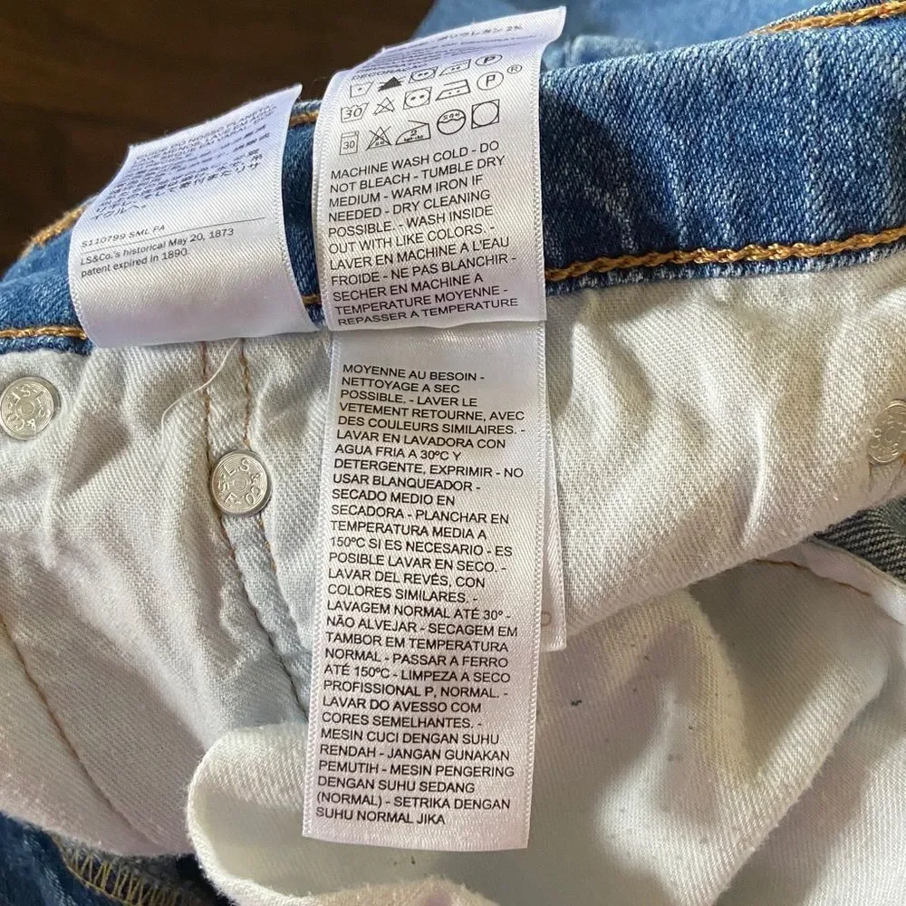 Levi's 505 Classic Straight Jeans in Light Blue Size W40 L30